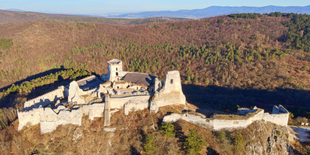 Čachtický hrad Autor: Vladimír Miček